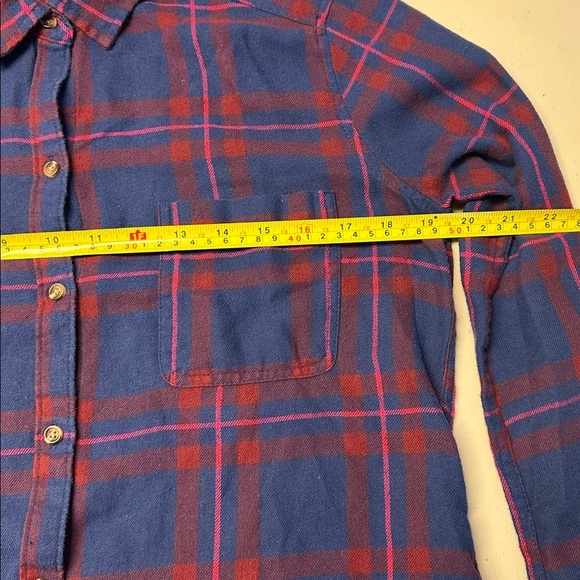 Hollister Flannel - Picture 4 of 5